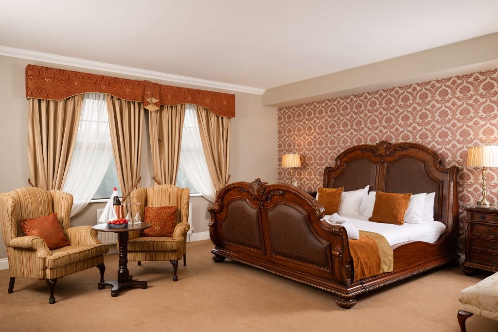 Bedroom in An Churit Hotel in Co. Donegal